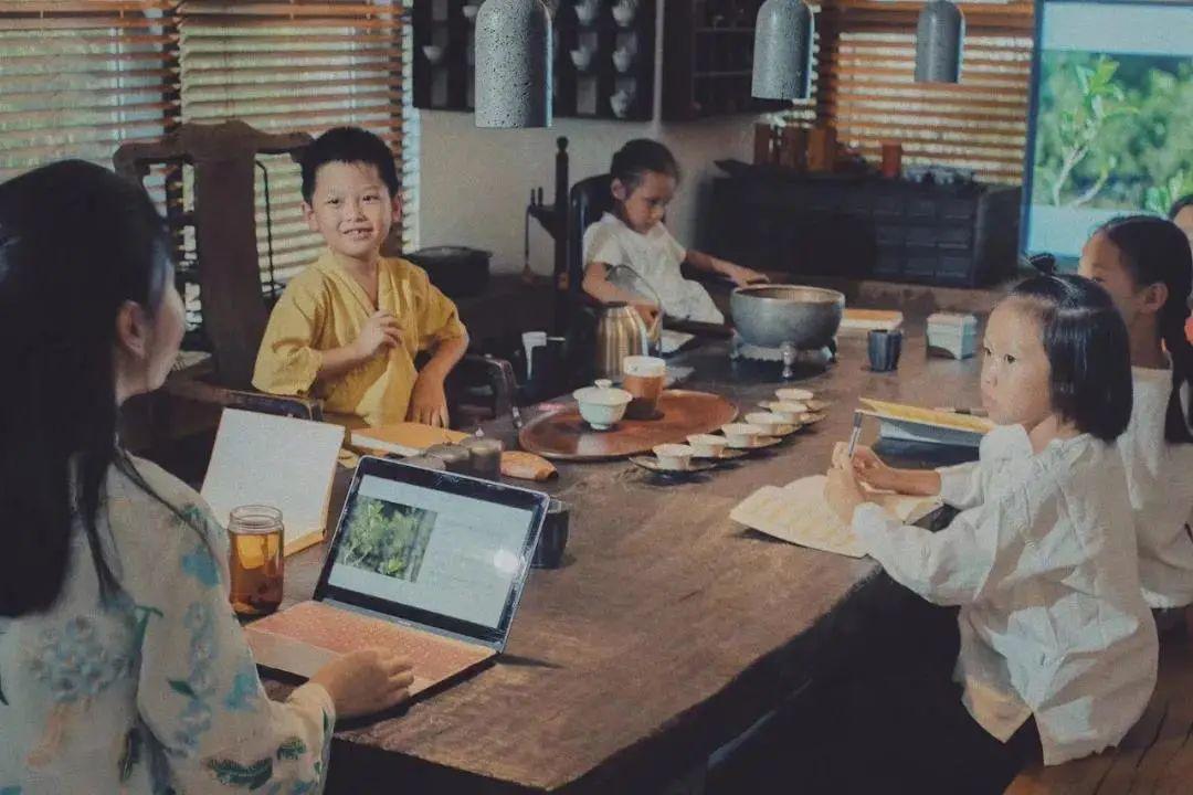 水果奶奶主论坛，欢迎阁下光缆吧的温馨之旅