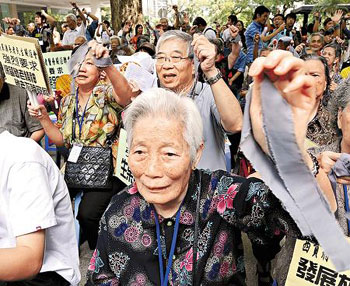 探秘香港水果奶奶，2014年免费资料最新标准揭晓