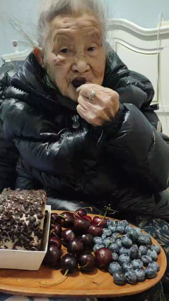 水果奶奶98765最新价格行情分析