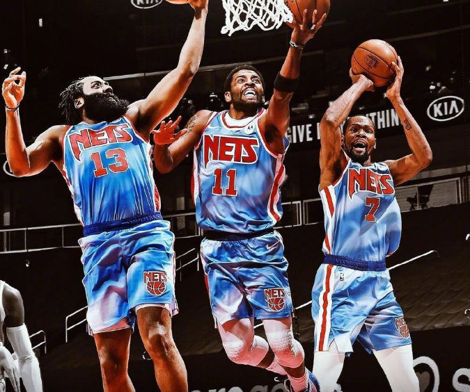 今日NBA预测分析，湖人VS篮网，紫金军团能否逆袭大苹果城？