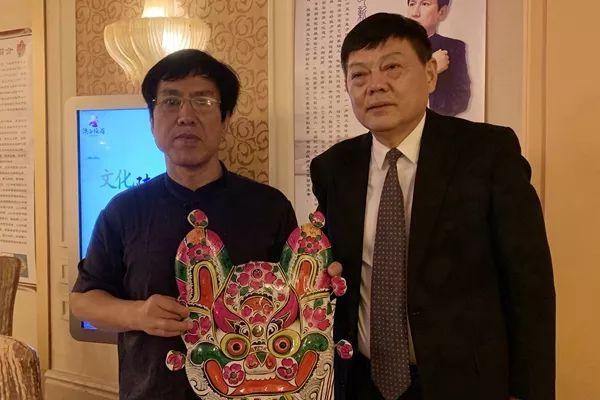 现场直播，香港本港台揭晓的瞬间香港本港台现场直播结果澳门